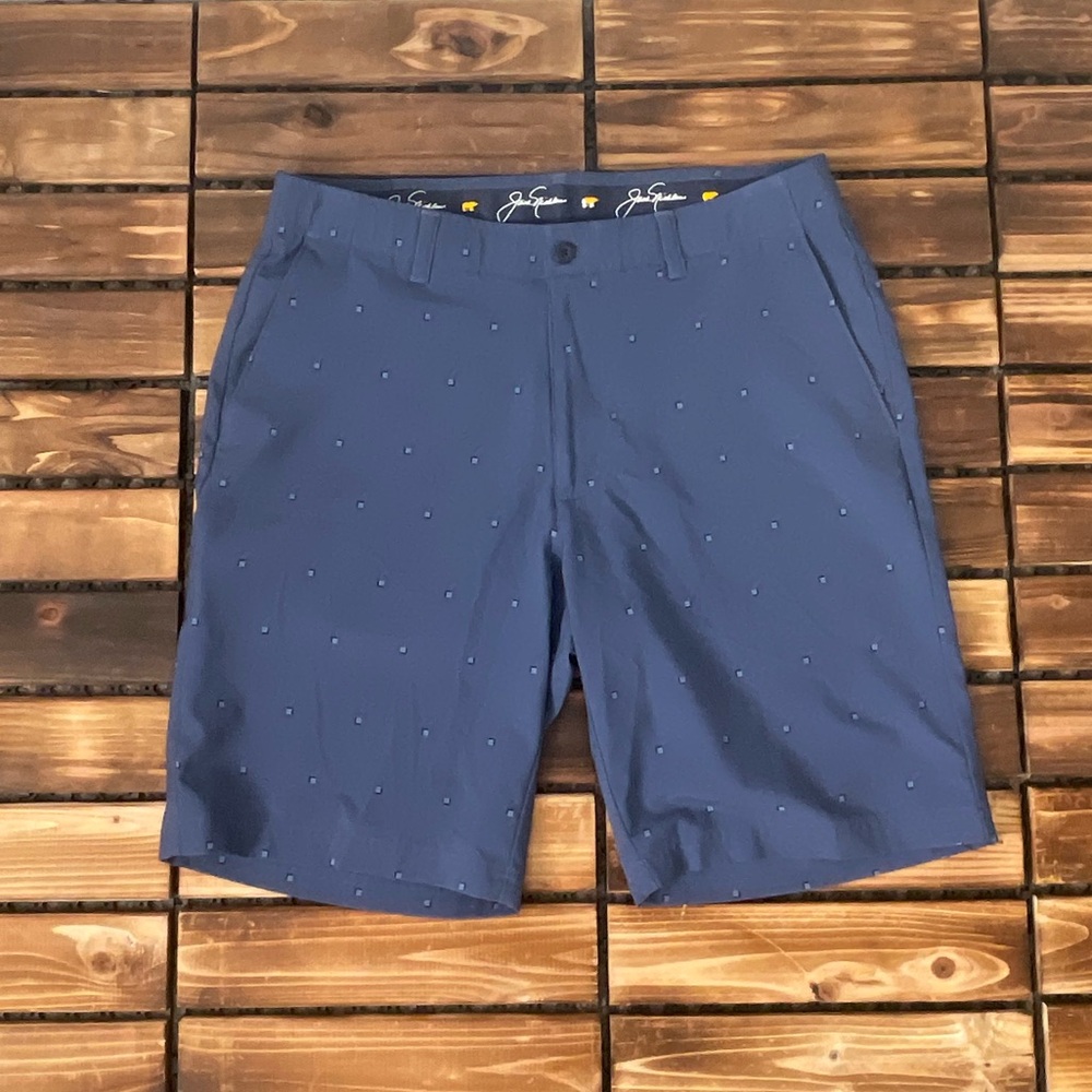 Jack Nicklaus Golf Shorts in Navy Blue Size 34